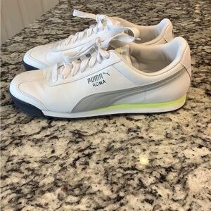 Puma Roma size 9.5 white green